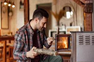 Chauffage au bois en maison ancienne : combien ça coûte ?